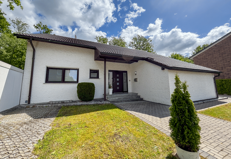 Thumbnail-Wohnen im Grünen ***4293 G Einfamilienhaus im Bungalowstil in Clarholz