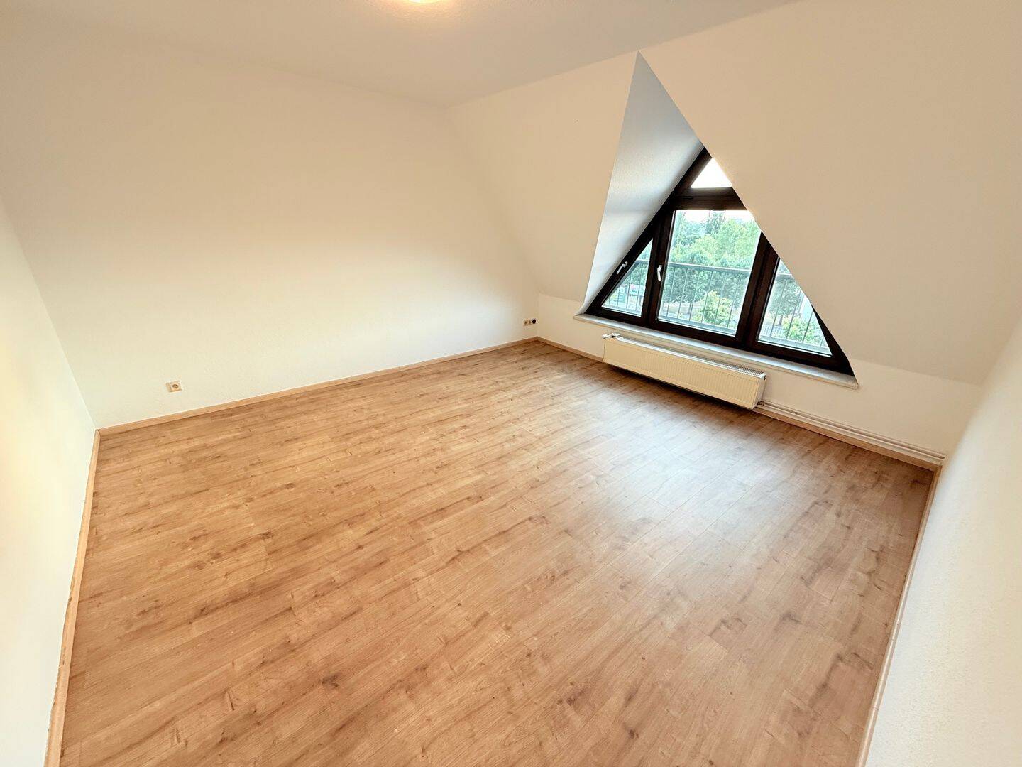 Thumbnail-Sonniges DG nahe Kleiner Beetzsee! *Balkon EBK*