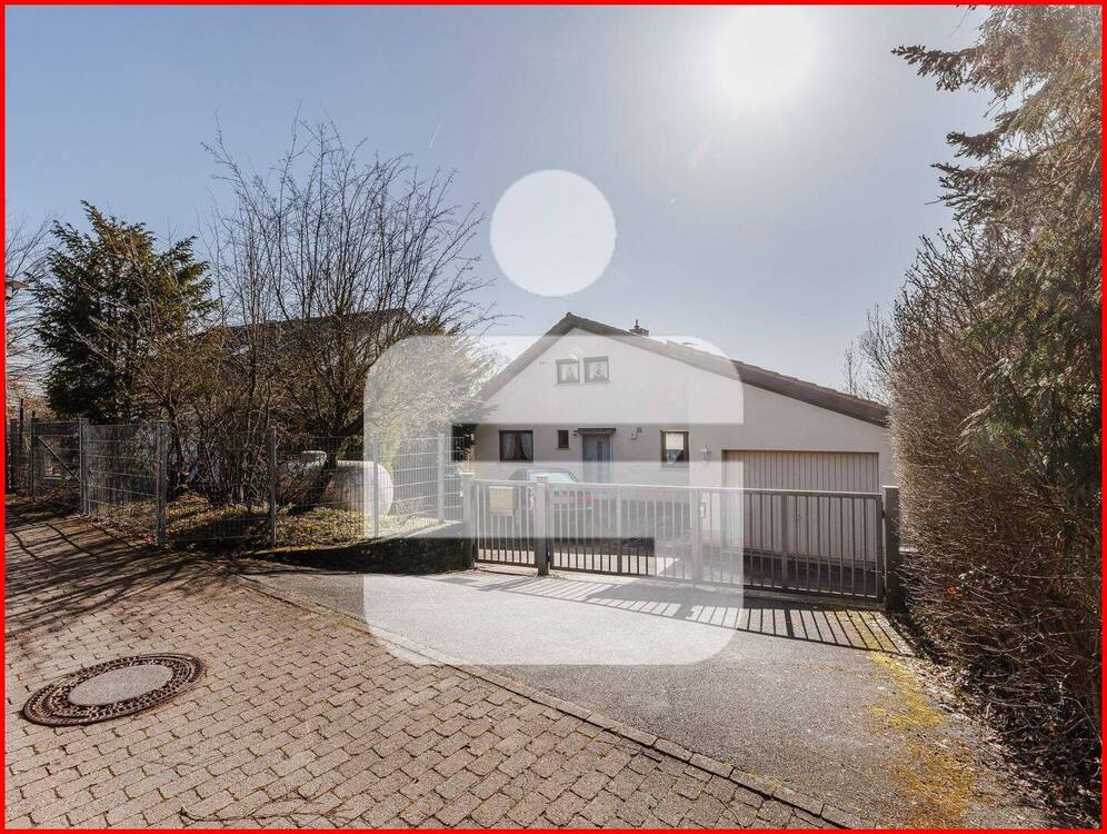 Thumbnail-Einfamilienhaus in exklusiver Lage in Forchheim