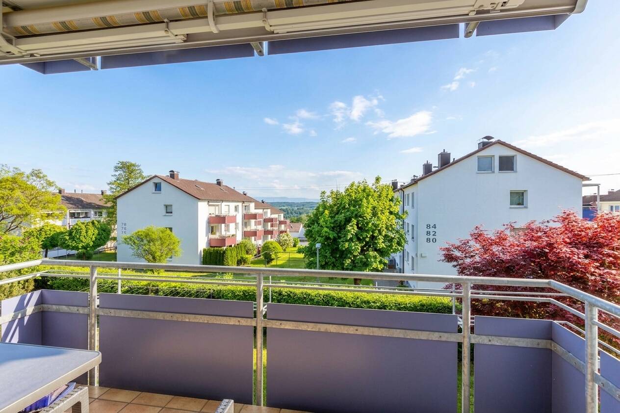 Thumbnail-Sanierte 3-Zimmer-Wohnung in Randlage am Siegenberg mit hohem Rücklagenanteil