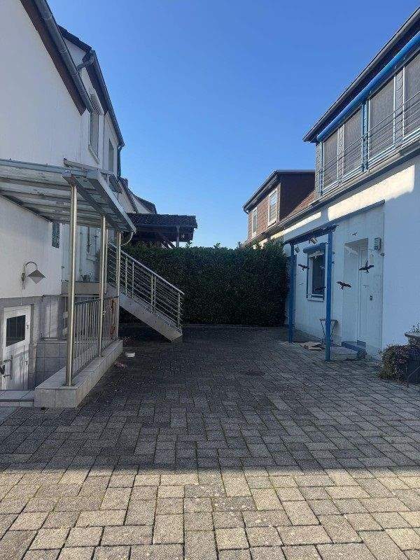 Thumbnail-2 Häuser auf einem Grundstück. Selbst ein Haus bewohnen und durch Vermietung noch ein zweites Einkommen erzielen.