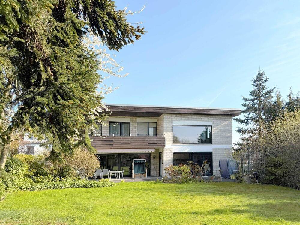 Thumbnail-Harleshausen Höhenlage... Nähe Habichtswald; Feudales 1-2 Familienhaus mit traumhaft schönem Grundstück und Blick ins Grüne