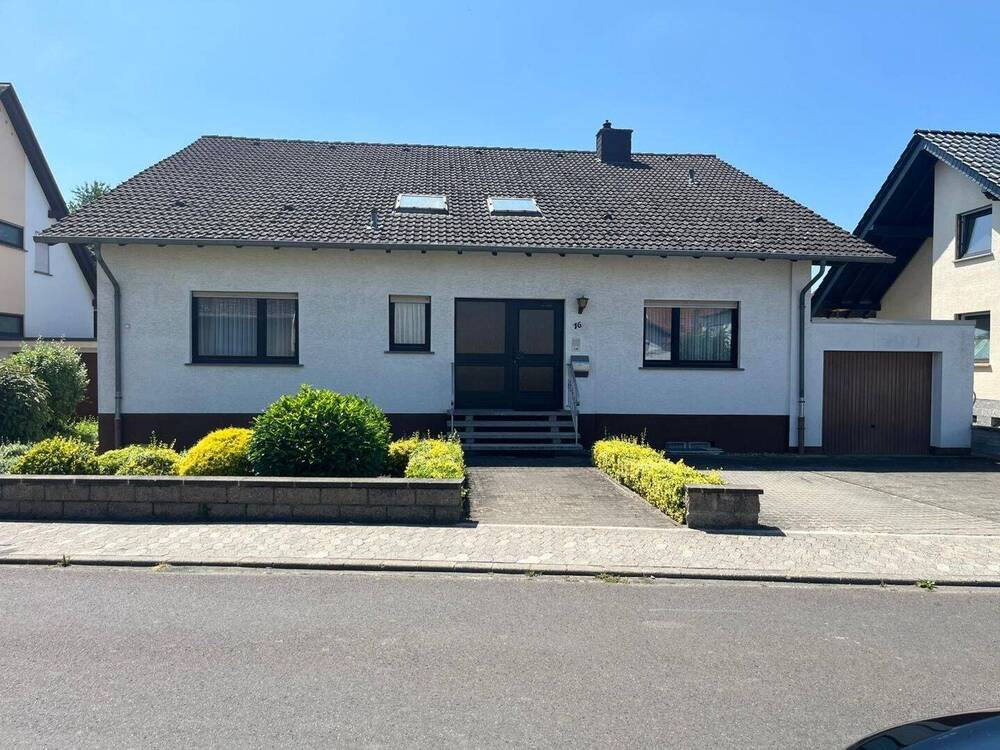 Thumbnail-Geschmackvolles Einfamilienhaus mit barrierefreier ELW und tollem Gartengrundstück