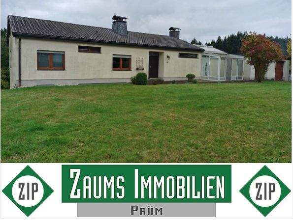 Thumbnail-Einfamilienhaus mit Balkon in Zentrumsnaher Stadtlage mit gr. Garage mit Unterbau