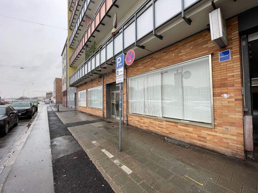 Thumbnail-Großzügige, vielseitig nutzbare Gewerbefläche in Zentraler Lage