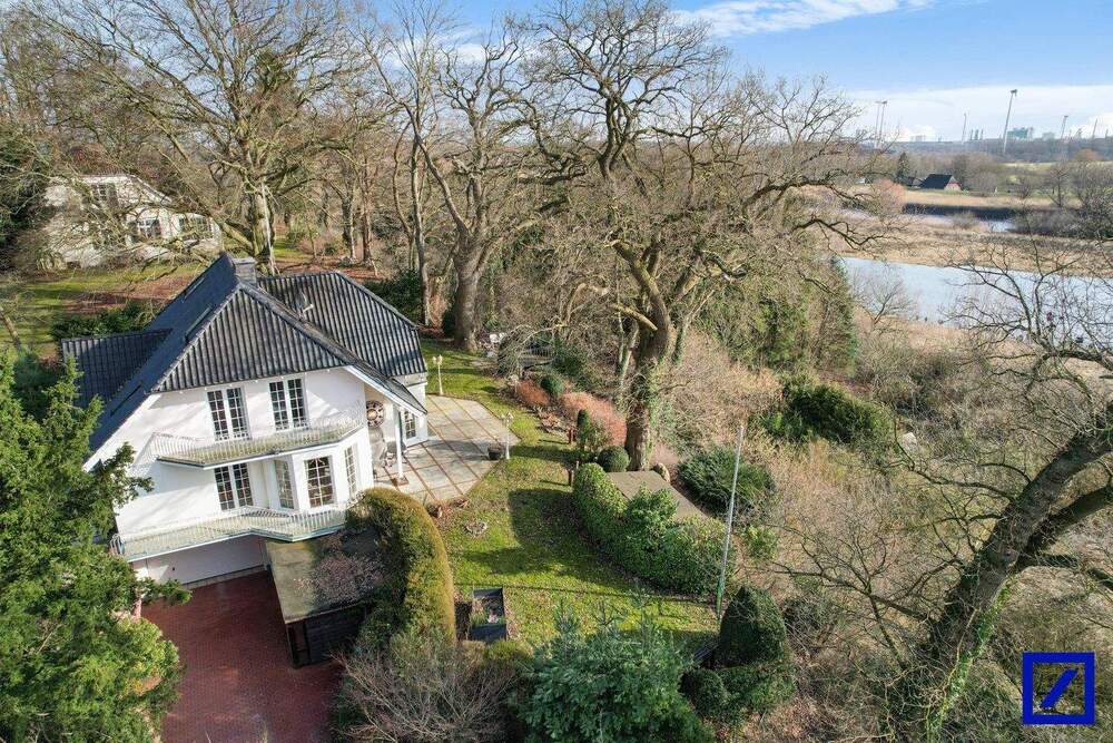 Thumbnail-Stilvolle Großzügigkeit auf parkähnlichem Grundstück - Freistehendes EFH mit Galerie, Kachelofen und Lesumblick