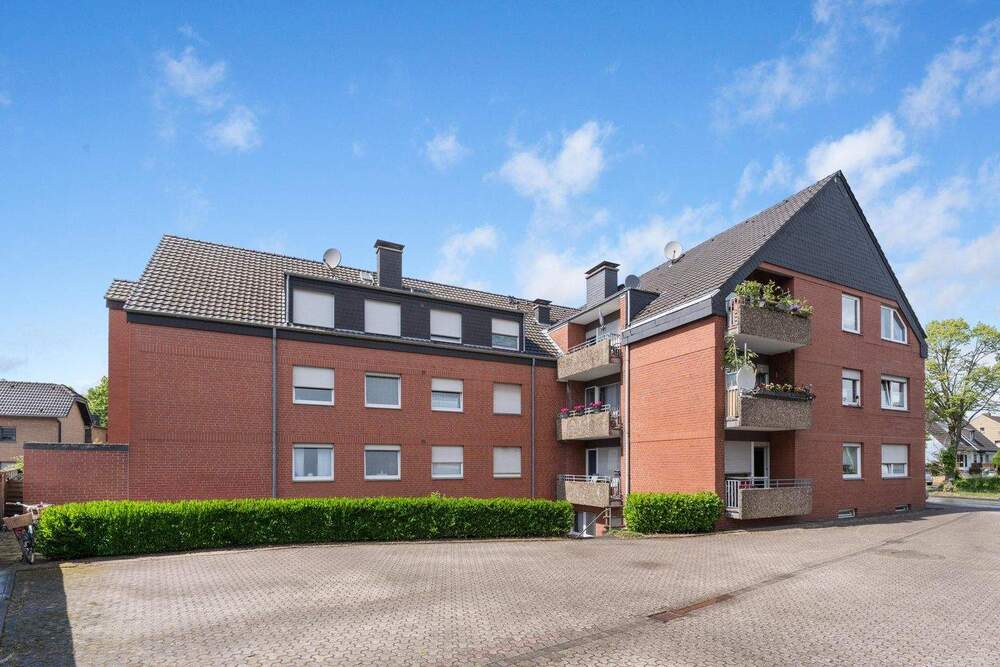 Thumbnail-Zwei großzügige Mehrfamilienhäuser mit 18 WE und 18 Stellplätze