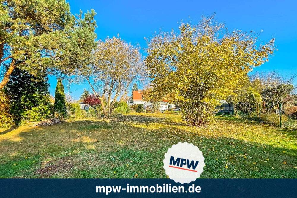 Thumbnail-Baugrundstück mit Perspektive - ca. 500?m² Grundstück mit zusätzlicher Zuwegung