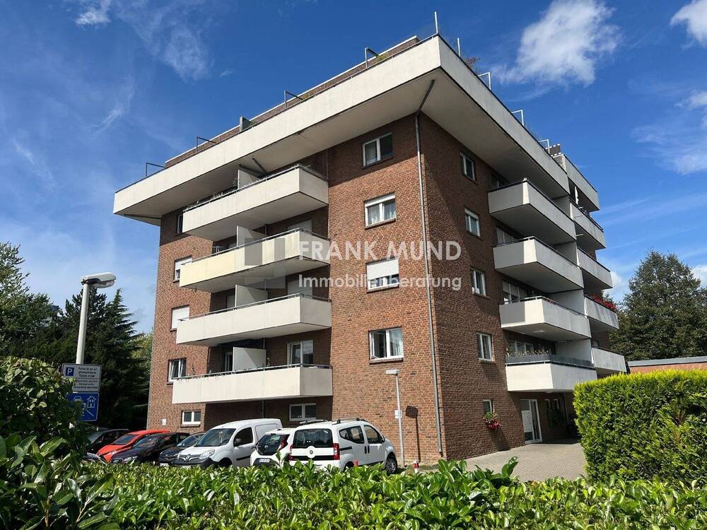 Thumbnail-Modernisierte 4-Zimmer-Eigentumswohnung mit Tiefgaragen-Stellplatz in MG-Venn