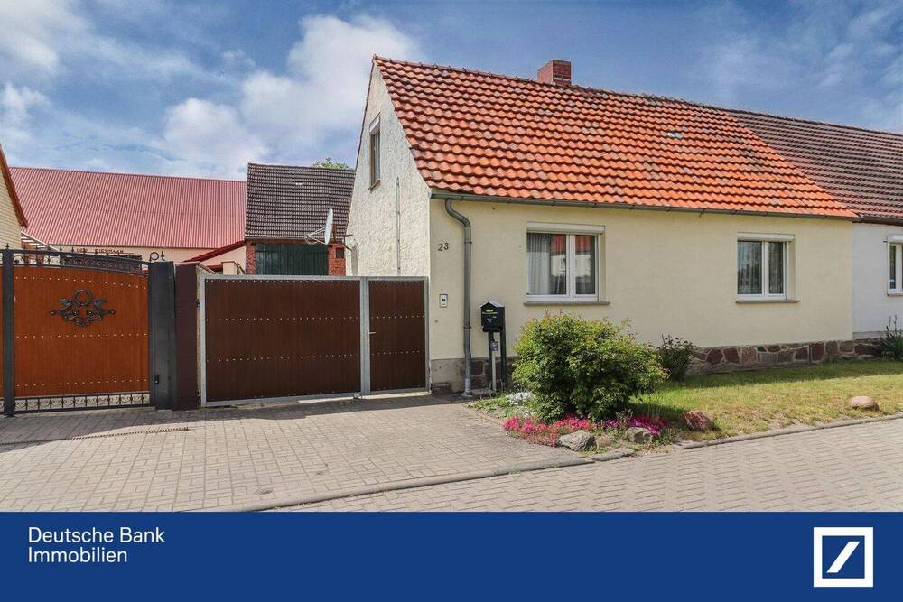 Thumbnail-Charmante Doppelhaushälfte mit Scheune und Gartenland!