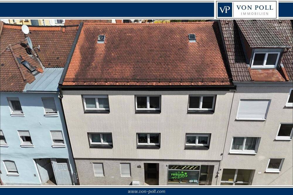 Thumbnail-Gepflegtes Mehrfamilienhaus mit soliden Einnahmen in zentraler Lage