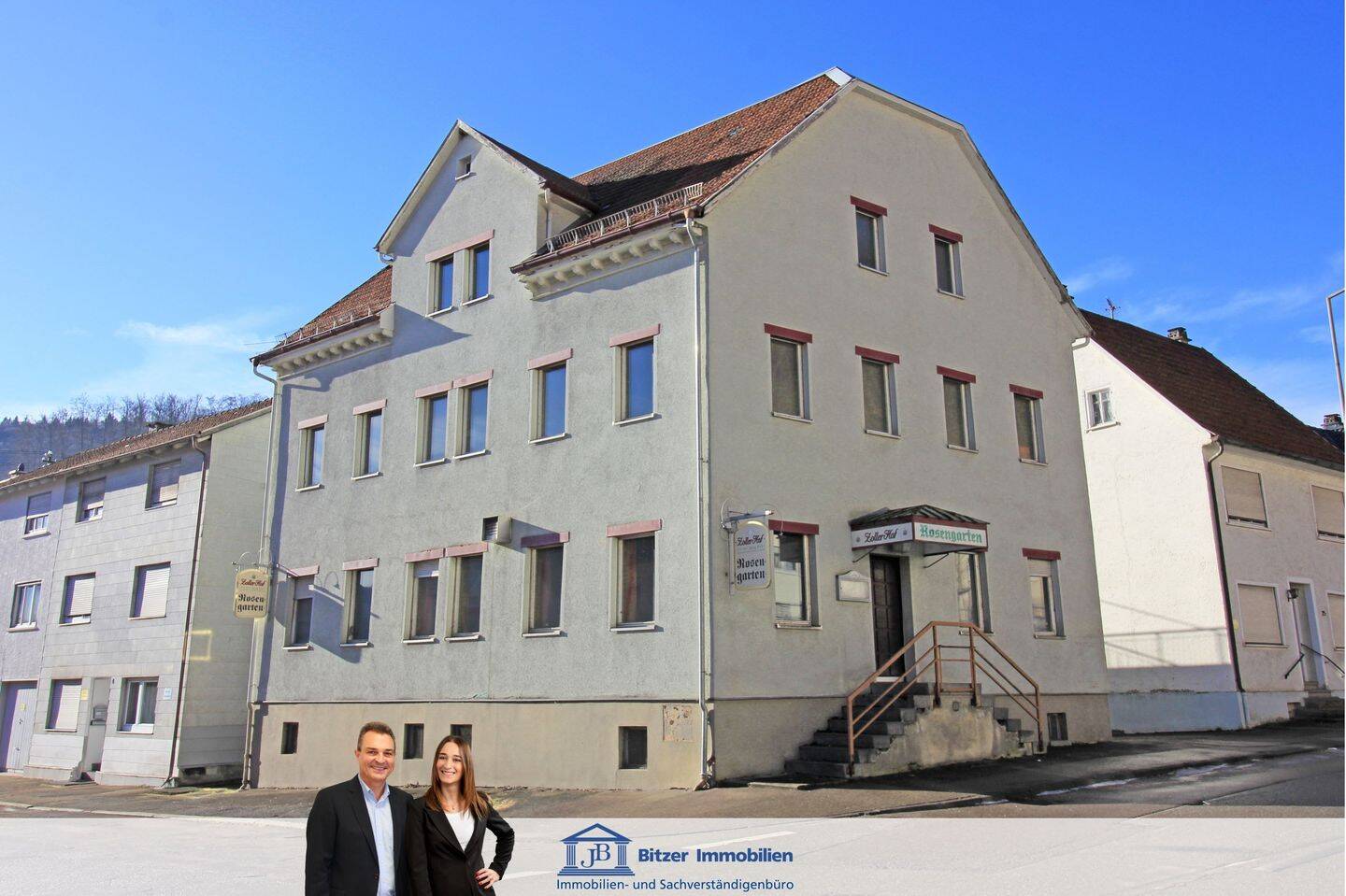 Thumbnail-Sanierungsbedürftig: Zwei Gebäude auf einem Grundstück mit 4 Garagen