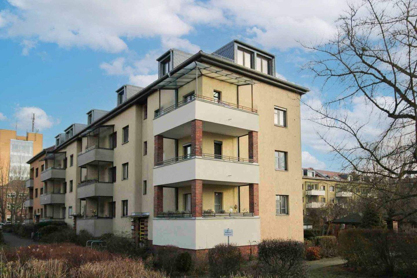 Thumbnail-Attraktive 2 ZKB mit großen Balkon sofort Bezugsfrei in Borsigwalde