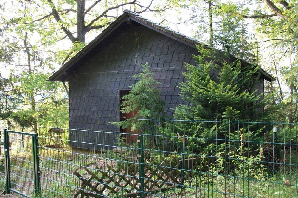 Thumbnail-Waldhaus in Alleinlage