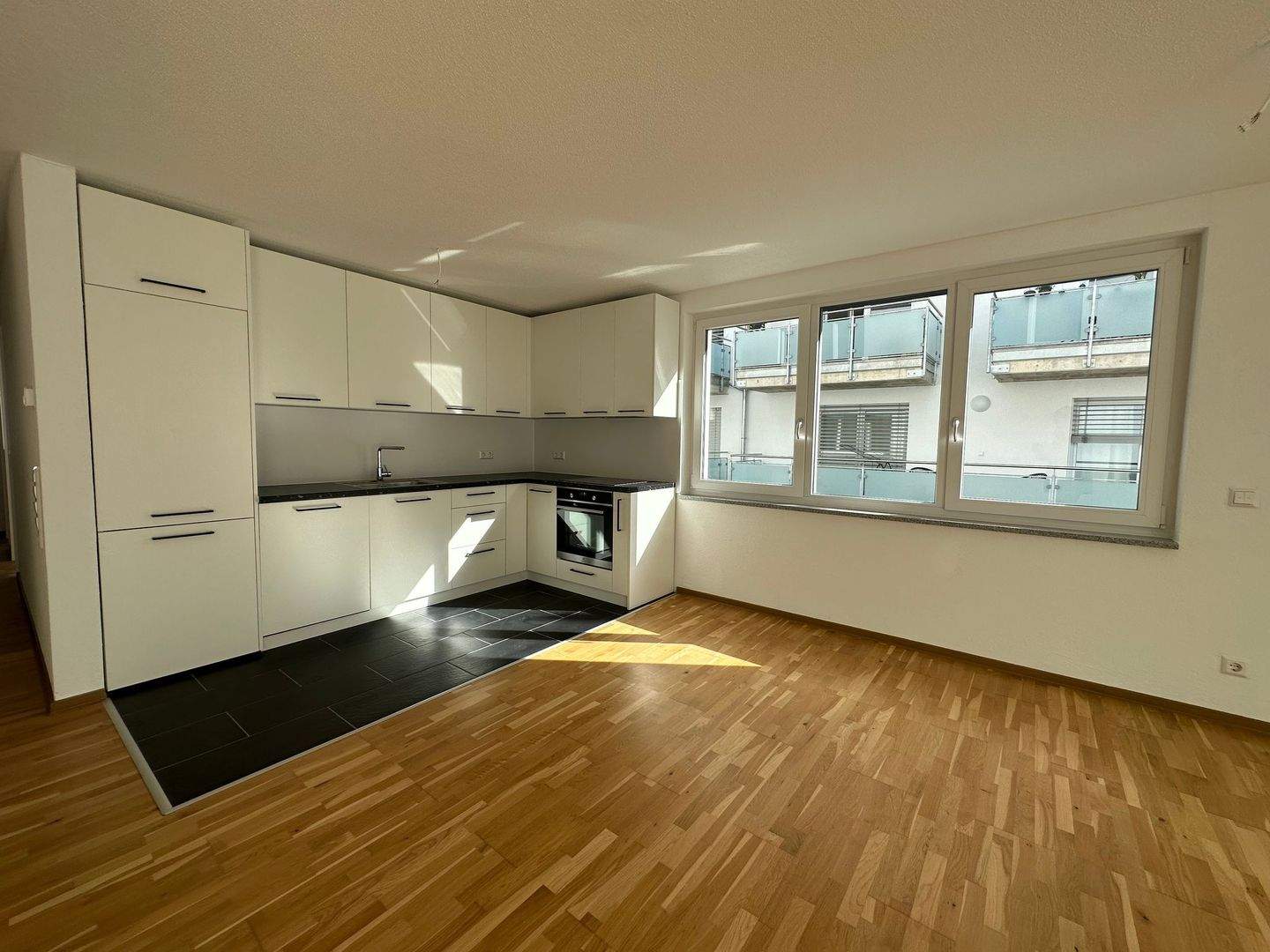 Thumbnail-Moderne 3-Zi.-Wohnung in Rheinfelden