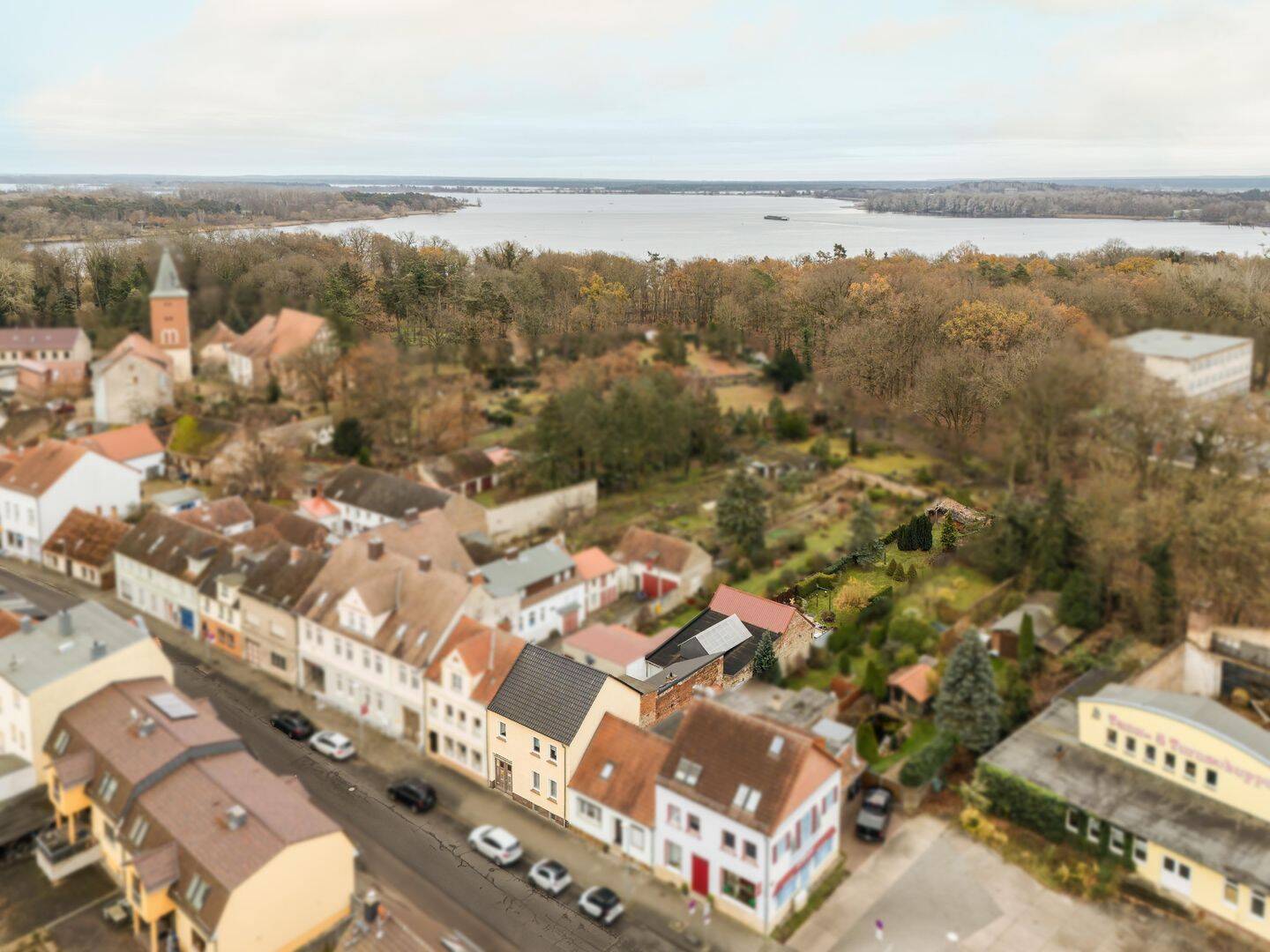 Thumbnail-Licht, Raum und Lebensqualität - Familienhaus in Havelnähe
