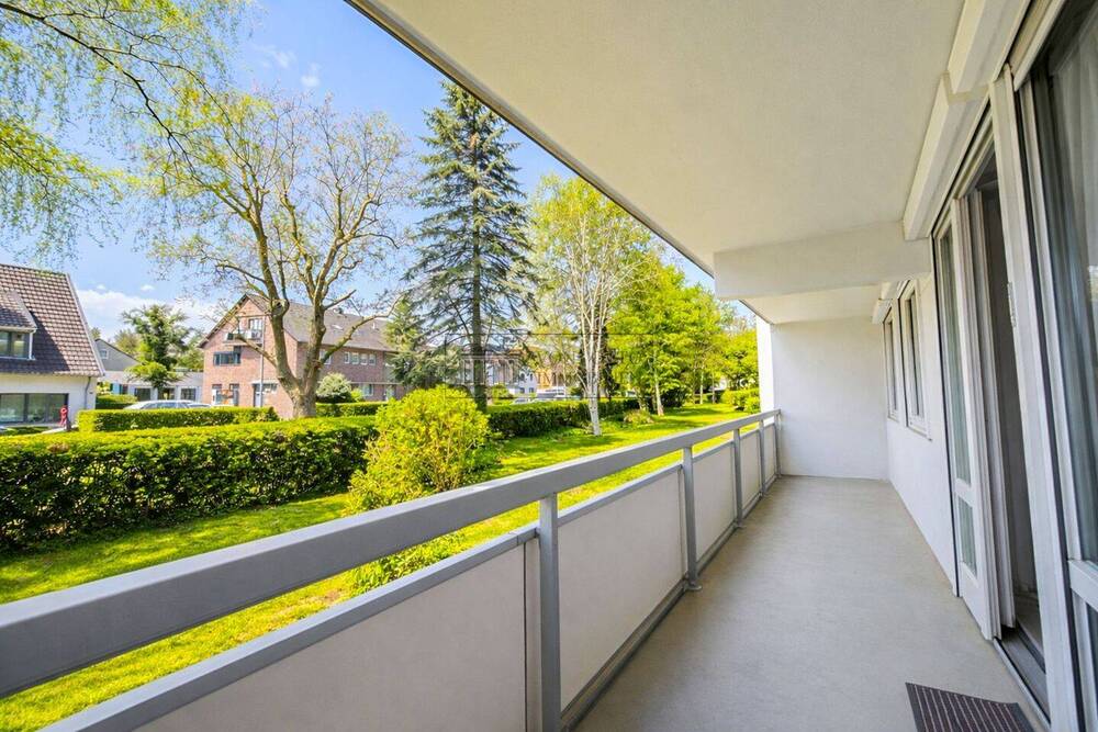 Thumbnail-Einziehen oder direkt vermieten: Helle 2-Zimmer-Wohnung mit TG-Stellplatz im Kölner Süden