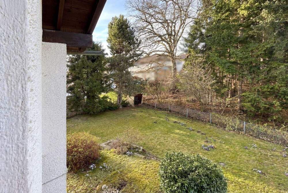 Thumbnail-BERNRIED: ARCHITEKTENHAUS MIT ZWEI WOHNEINHEITEN UND IDYLLISCHEM GARTEN