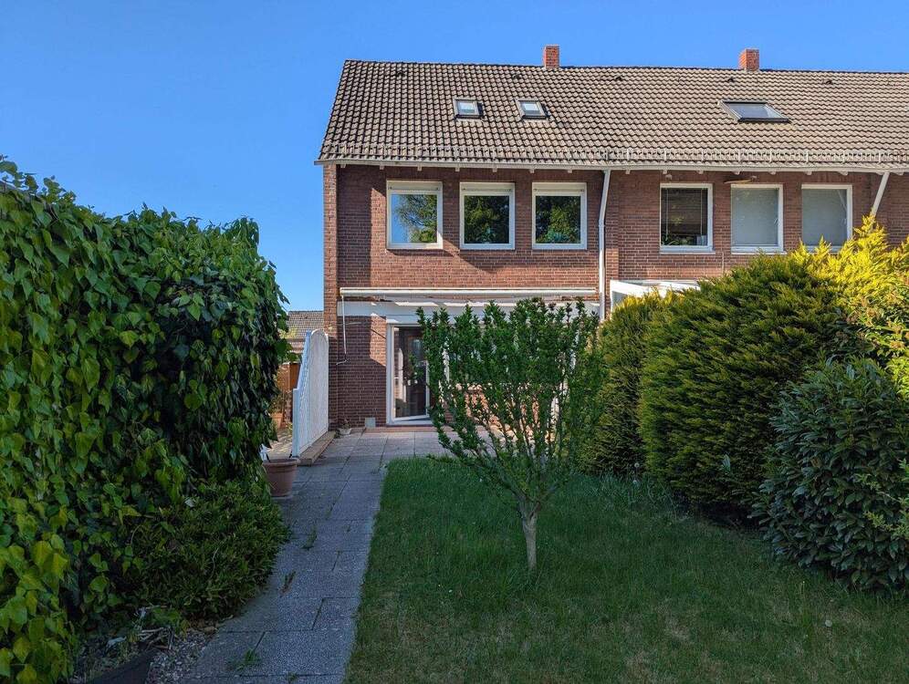 Thumbnail-Reihenendhaus mit ca. 110 m² Wohnfläche, Vollkeller und Garage