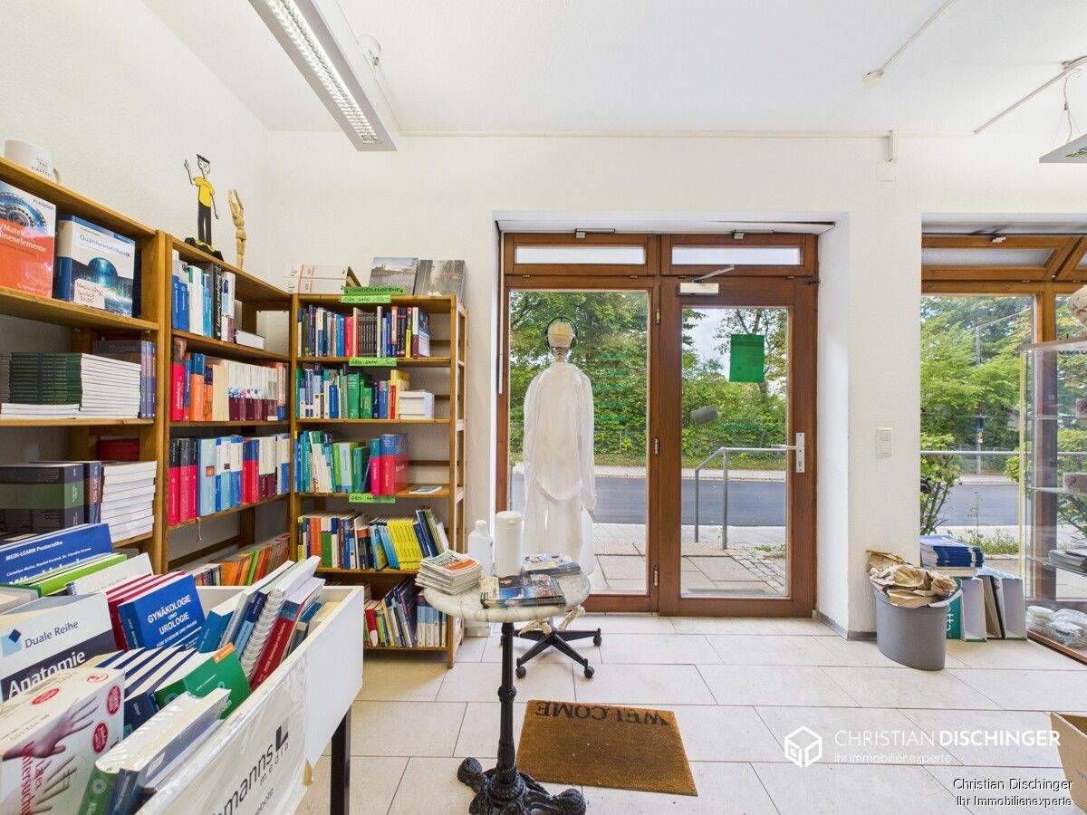 Thumbnail-Helle Ladenflächen in unmittelbarer Nähe zur Universität