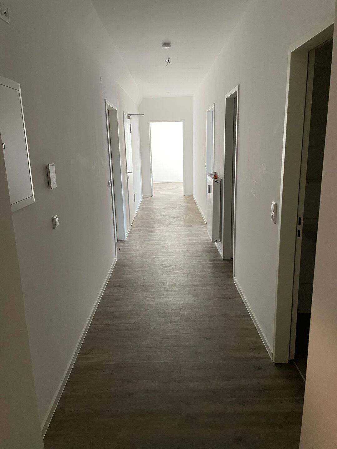 Thumbnail-Nachmieter gesucht 2 Zimmer-Wohnung im 1.OG