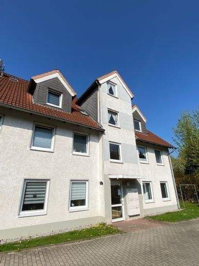 Thumbnail-::: SUNSHINE ::: Nette Nachmieter für schöne Dachgeschosswohnung mit großem Balkon gesucht (2.OG)