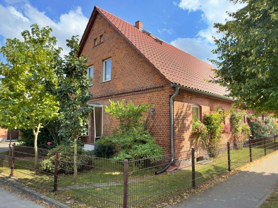 Thumbnail-Für Selbstversorger - Modernisierte Immobilie mit zwei Wohnungen auf 1800 m² Grundstück