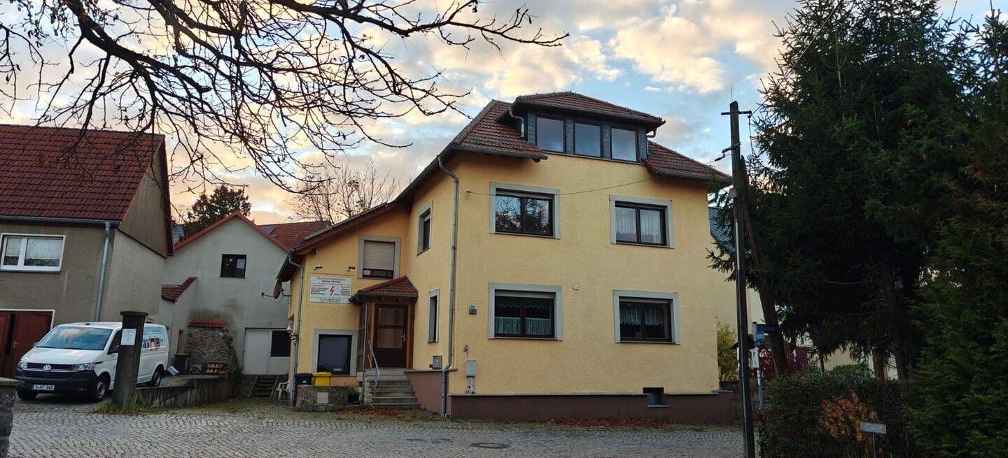 Thumbnail-Geräumiges, Familienfreundliches Haus in Ottendorf-Okrilla OT Hermsdorf