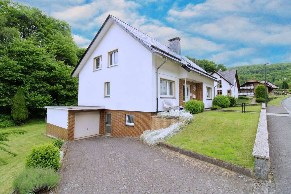 Haus mit Garage
