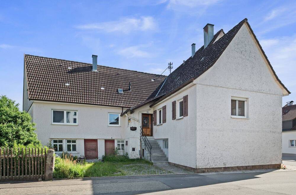 Thumbnail-Fachwerkhaus mit schönem Grundstück, Scheune und Gewölbekeller