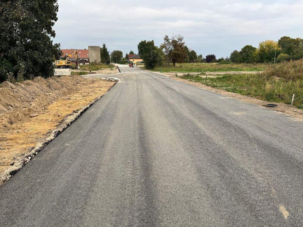 Thumbnail-Platz für 2 Einzelhäuser nebeneinander oder ein Mehrfamilienhaus!