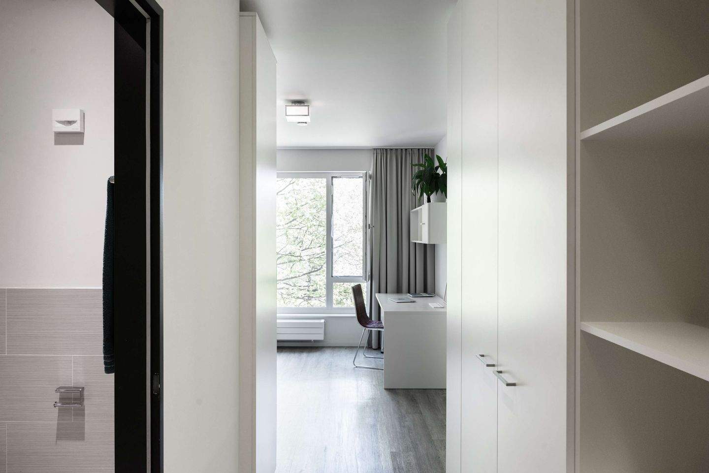 Thumbnail-DIE ZIMMEREI | All-inclusive-Miete: Möblierte 2-Zimmer-Wohnung, zentral an der FH | XL Bude