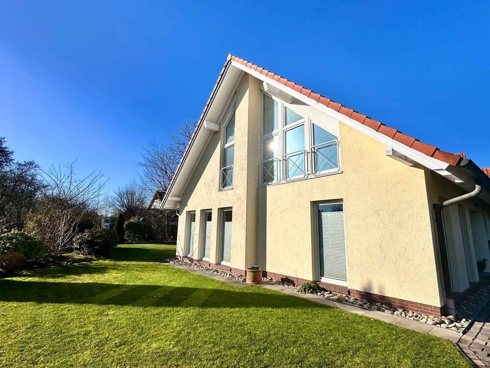 Thumbnail-Außergewöhnliches Exklusiv- Domizil mit Galerie, firsthoher Deckengestaltung und Wintergarten in Bad Zwischenahn-Elmendorf nahe Zwischenahner Meer