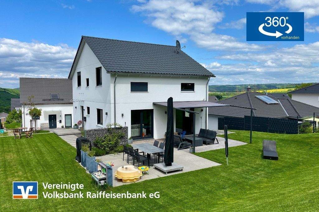 Thumbnail-Neuwertiges Einfamilienhaus in herrlicher Wohnlage am Ortsrand