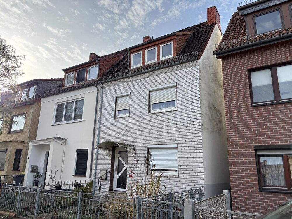 Thumbnail-PURNHAGEN-IMMOBILIEN - Doppelhaushälfte in zentraler Lage, nahe Diakonie-Krankenhaus in Bremen