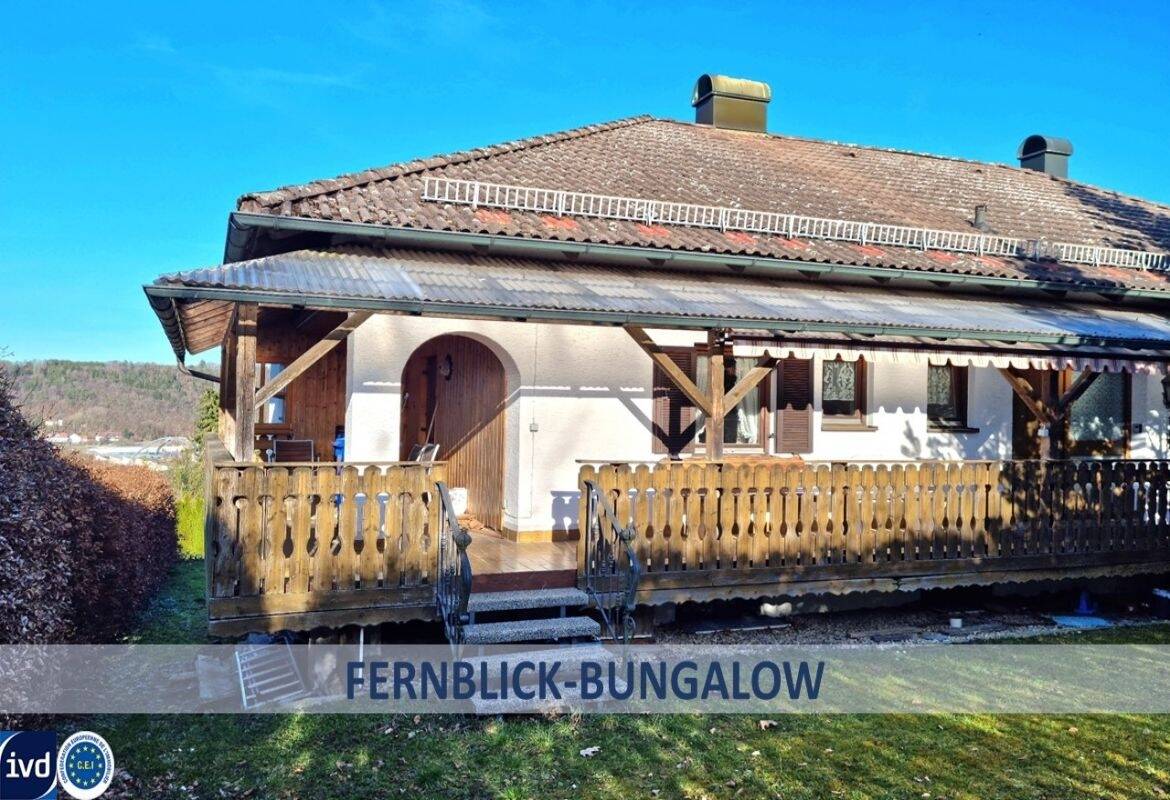 Thumbnail-WALMDACH BUNGALOW MIT ELW UND HERRLICHER AUSSICHT NUTZBAR ALS ZWEIFAMILIENHAUS