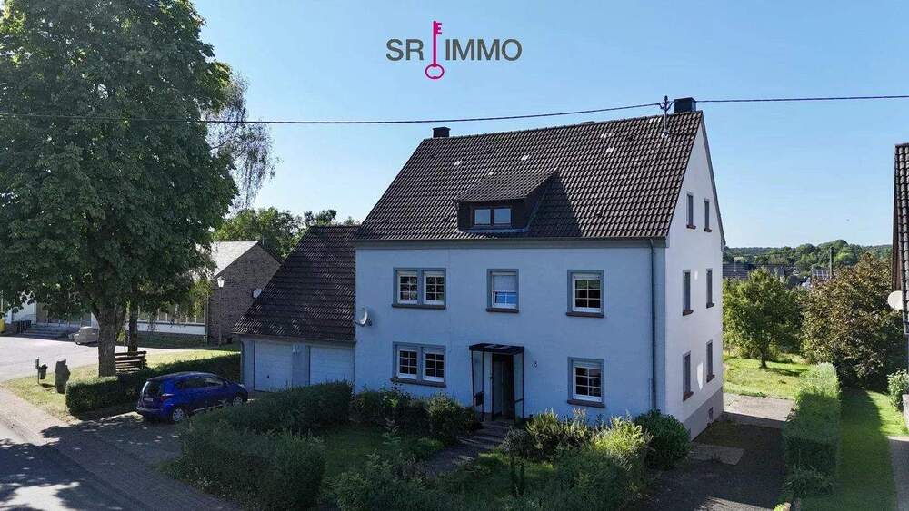 Thumbnail-Gepflegtes Mehrfamilienhaus mit großem Grundstück, 3 Wohneinheiten und vielseitigen Nutzungspotenzial