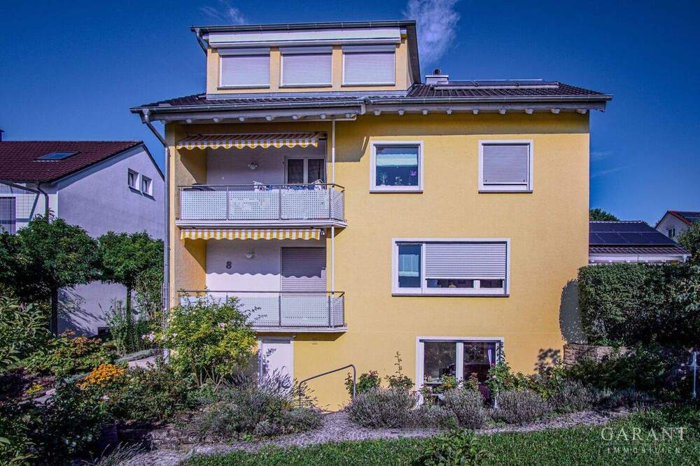 Thumbnail-Beliebte Wohnlage trifft Dreifamilienhaus - Jetzt entdecken!