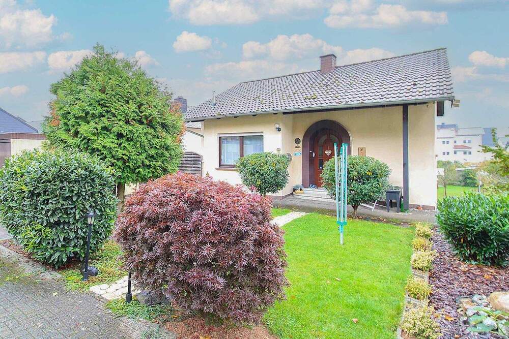 Thumbnail-Ruhig, charmant und vielseitig - Ihr neues Zuhause mit Wintergarten, Kamin und ruhigem Grundstück