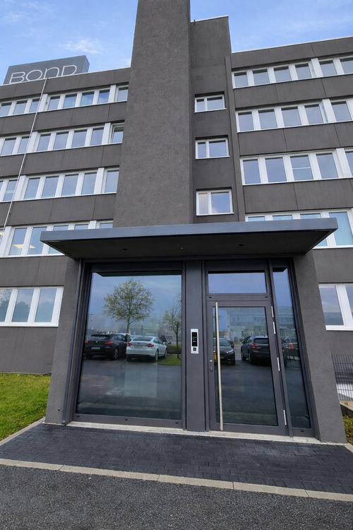 Thumbnail-Campus 