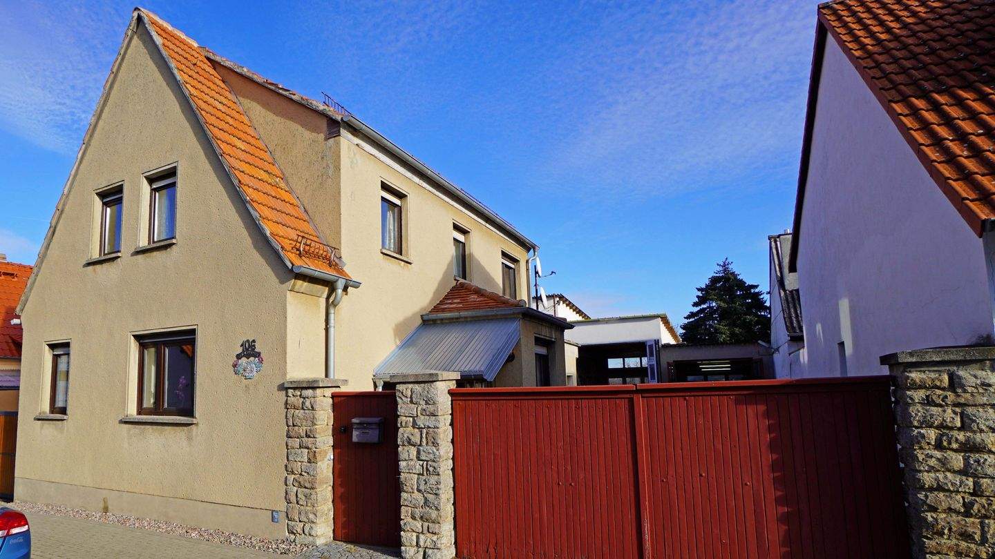 Thumbnail-RESERVIERT! Ideal für KFZ-Schrauber oder Wohnmobilbesitzer - Einfamilienhaus mit LKW-Garage und Nebengelass zwischen Weimar und Sömmerda