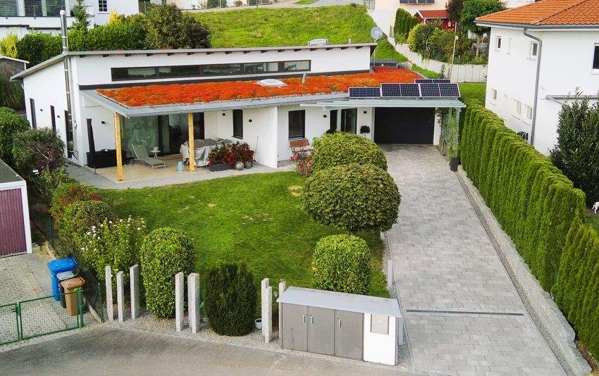 Thumbnail-BARRIEREFREIHEIT - LICHT - RAUM - EXKLUSIVITÄT - Bungalow mit Garage im Kurort Bad Griesbach