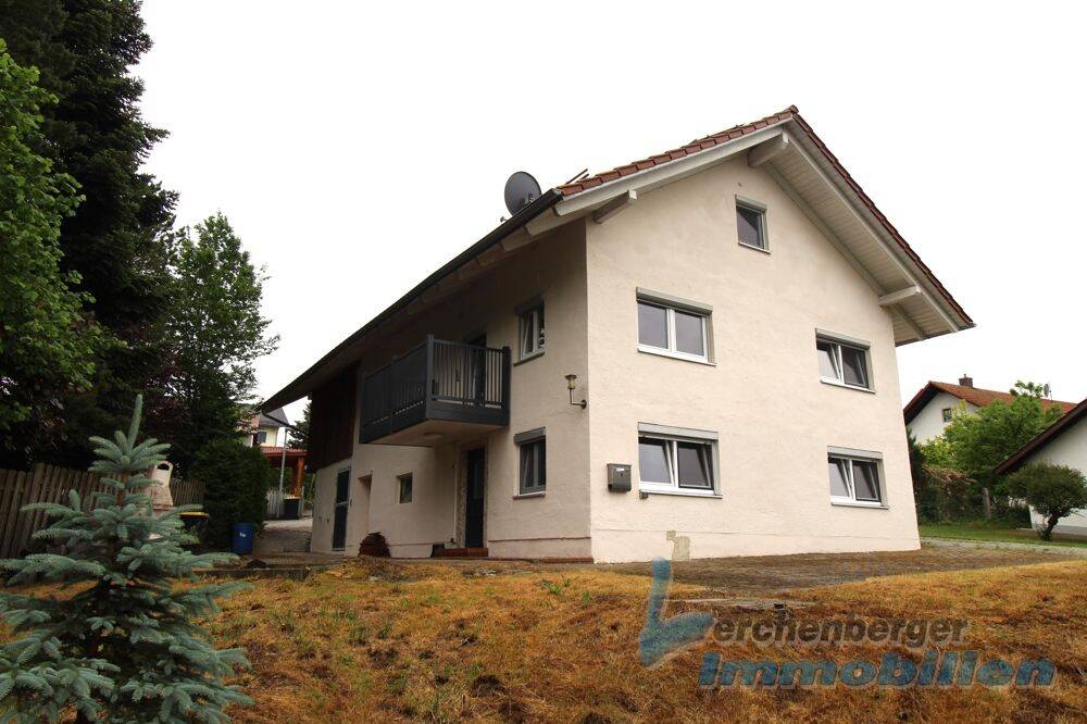 Thumbnail-Einfamilienhaus mit Garten in ruhiger ländlicher Lage Nähe Eichendorf