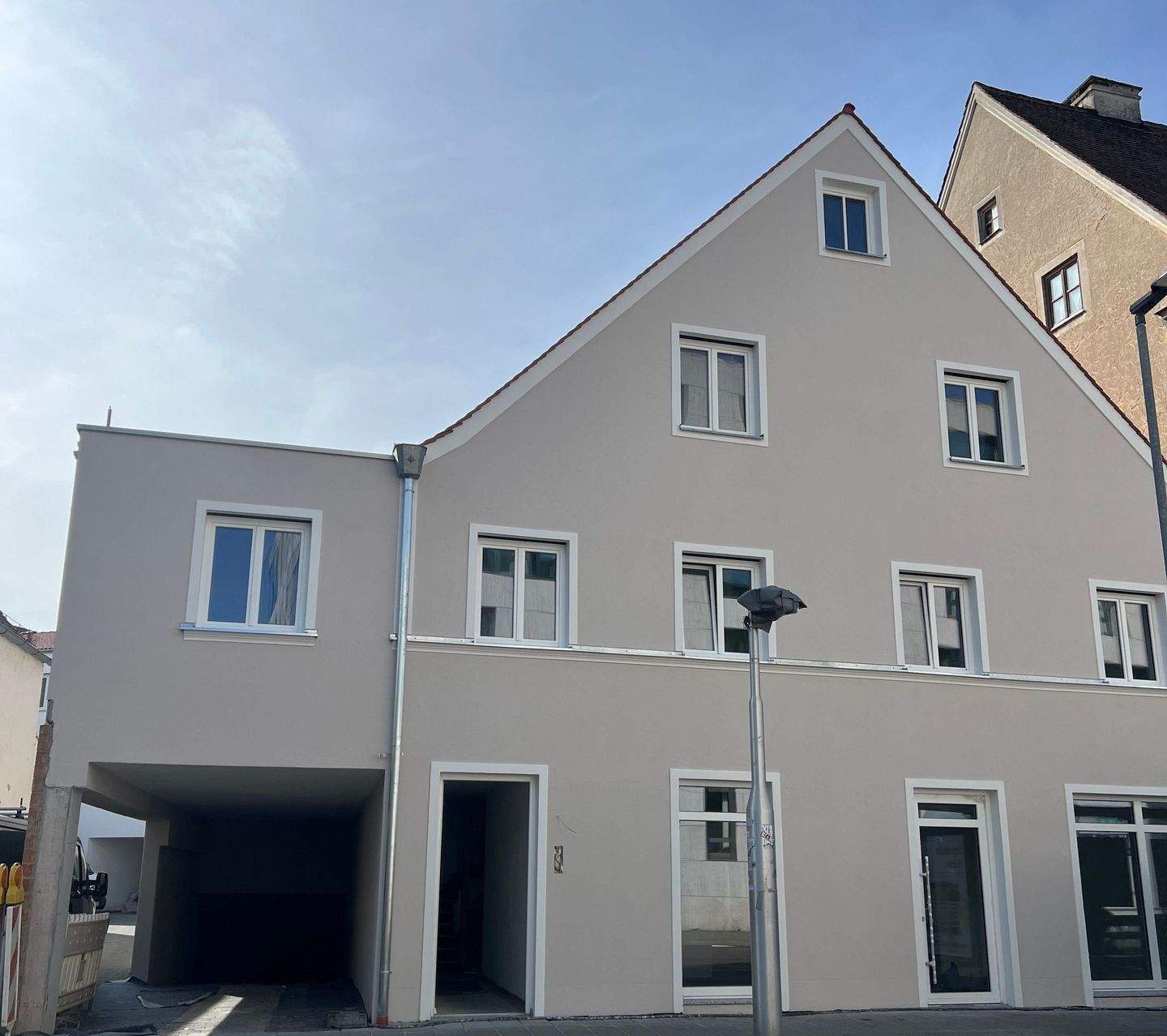 Thumbnail-NEUMANN - Neubau! Modernes Wohnen im Zentrum von Ingolstadt - Nur noch 6- Wohnungen verfügbar! Jetzt degressive Abschreibung mit 5%!