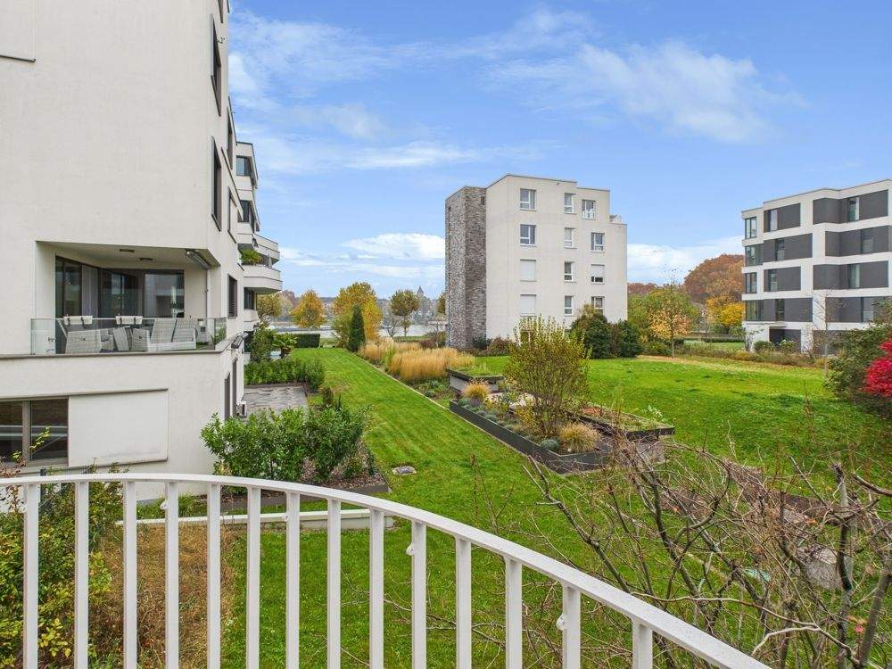 Thumbnail-Hochwertige, helle Wohnung mit großem Balkon und Rheinblick
