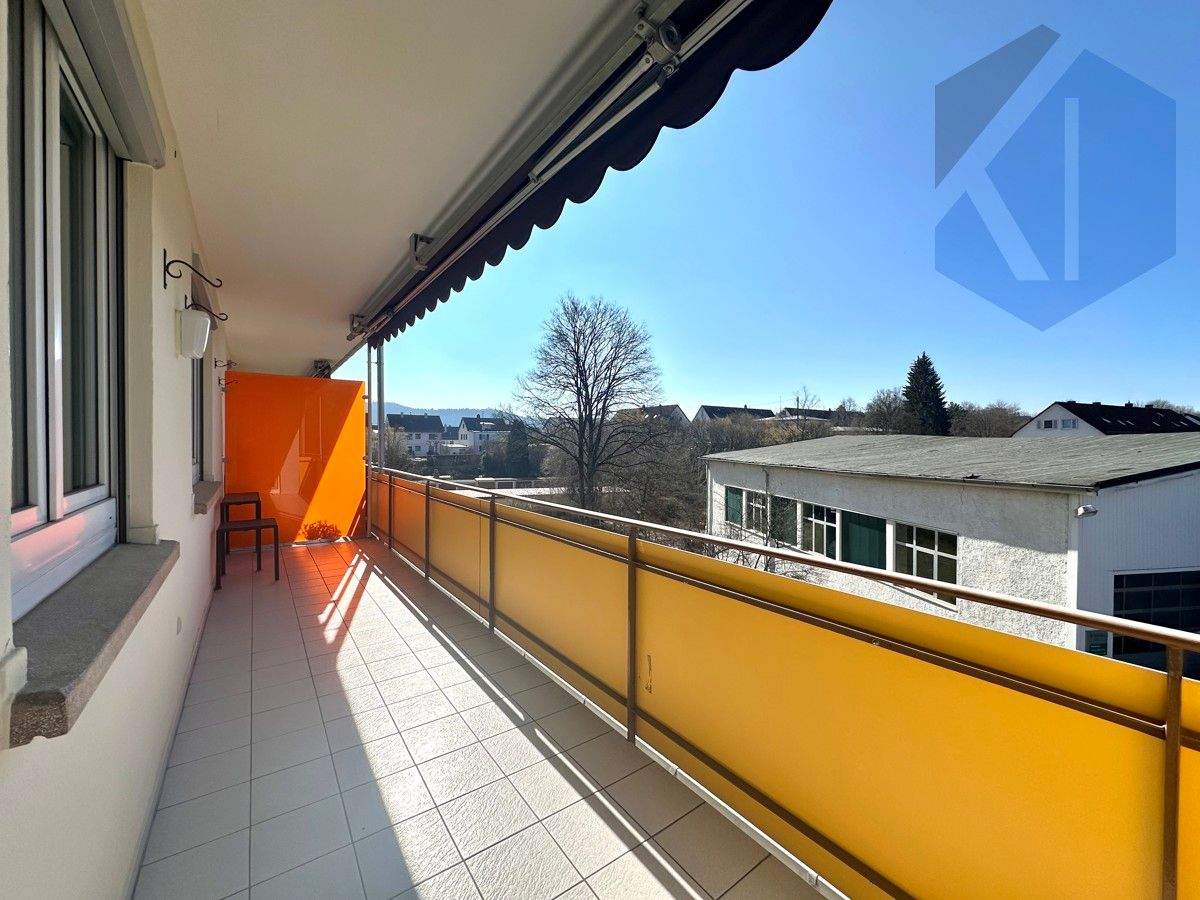 Thumbnail-4-Zimmer-Wohnung im 2. Obergeschoss mit Aufzug, Garage und Stellplatz