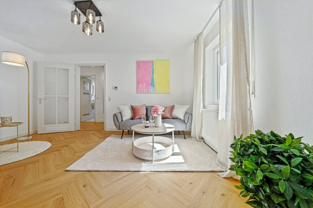Thumbnail-Stilvolle 2-Zimmer-Wohnung mit Balkon in Top-Lage