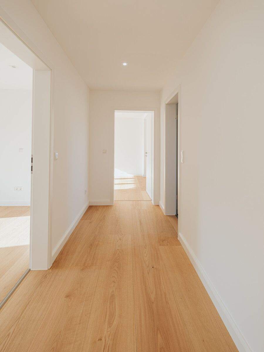 Thumbnail-Hochwertig renovierte DG-Wohnung an langfristige Mieter zu vermieten