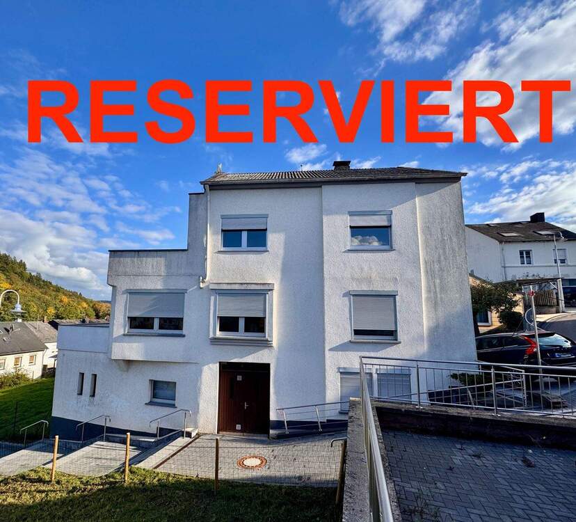 Thumbnail-RESERVIERT - Einfamilienhaus mit 6 Zimmern und 2 Balkonen mit schöner Aussicht in Konz-Stadt