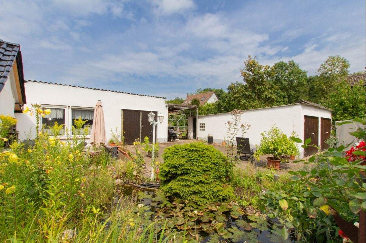 Thumbnail-Große Doppelhaushälfte mit vielen Möglichkeiten! #2Garagen #2Familienhaus